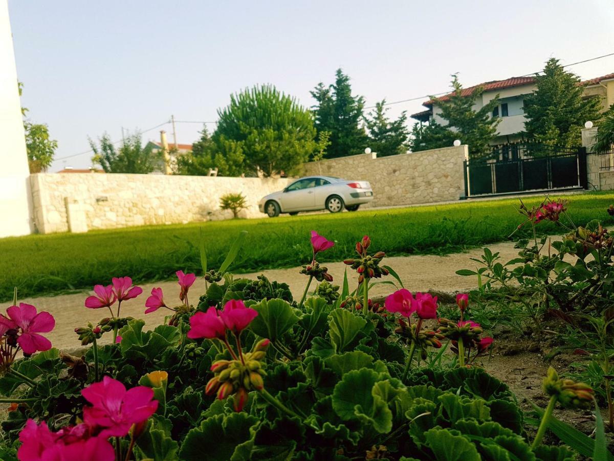 Princess Garden Siviri Luaran gambar